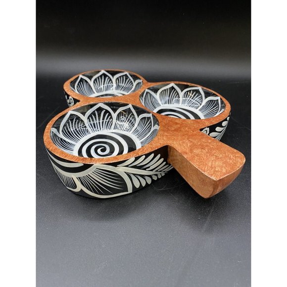 Hand Painted Puerto Vallarta Floral Mexican Folk Art Wooden 3 Section Nut Bowl - Picture 6 of 12
